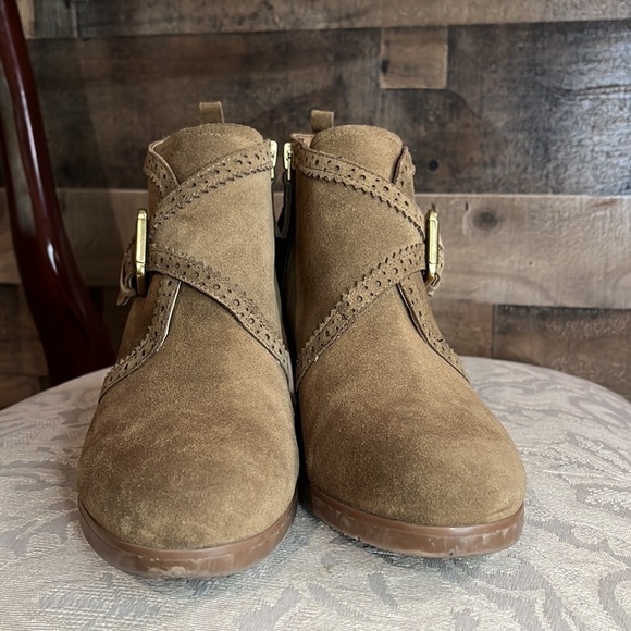 Franco Sarto Leather Brown Suede Ankle Bootie Size 9 - Picture 2 of 9